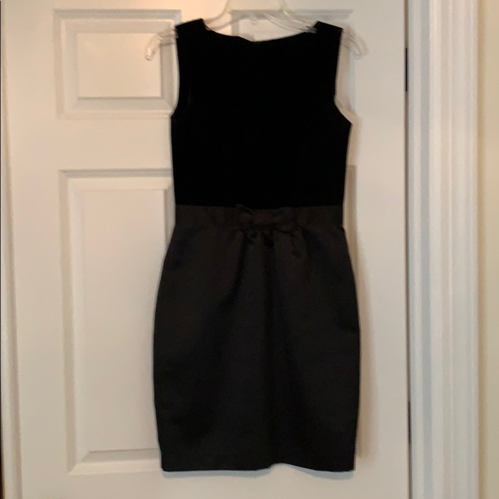 ANDREA JOVINE black velvet empire waste/satin skirt. Size 4.